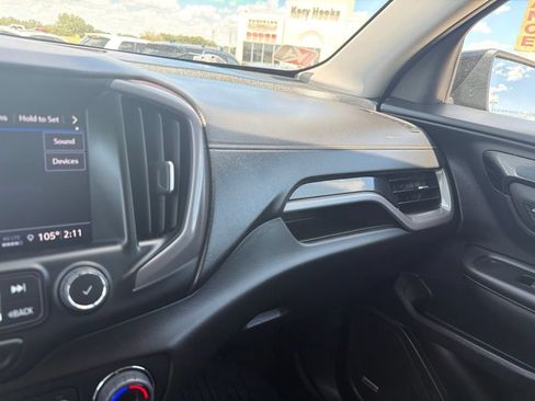 Used 2022 GMC Terrain AT4 w/ Infotainment Package II AWD/4WD image 18