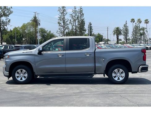 Used 2021 Chevrolet Silverado 1500 LT w/ LPO, Dark Essentials Package RWD image 2