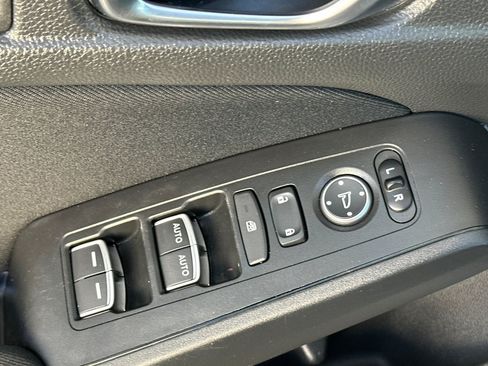 Used 2022 Honda Civic Sport image 14