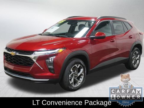 Used 2025 Chevrolet Trax LT w/ Driver Confidence Package FWD image 10