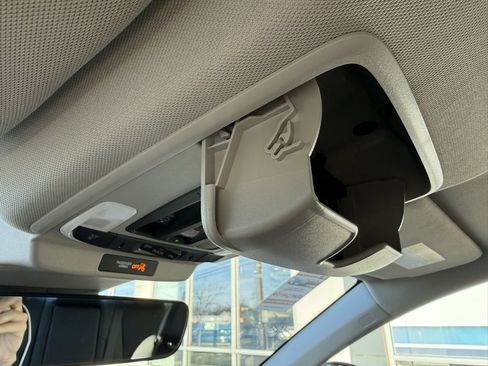 Certified 2025 Honda Accord Touring image 29