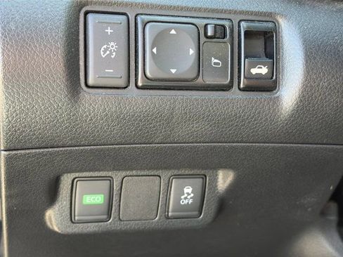 Used 2019 Nissan Sentra SV image 11