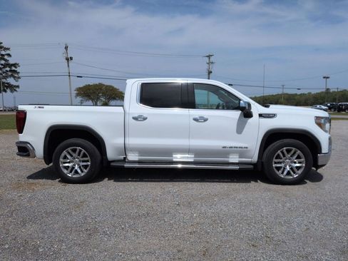 Used 2019 GMC Sierra 1500 SLT w/ SLT Premium Package image 3