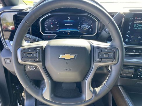 Used 2024 Chevrolet Silverado 3500 High Country w/ Technology Package AWD/4WD image 19