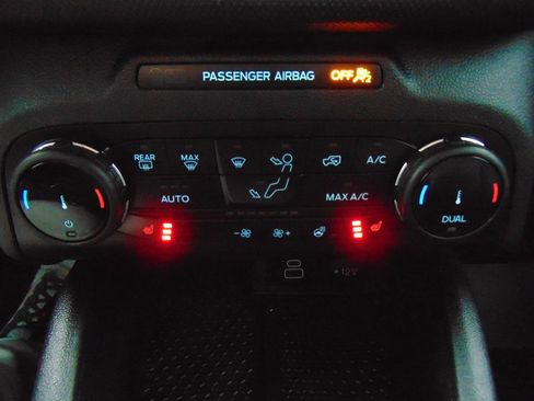 Used 2023 Ford Bronco Sport Outer Banks image 29