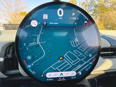 Used 2025 MINI Cooper 2-Door Hardtop image 13