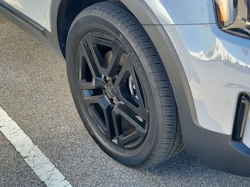 Used 2025 Kia Telluride SX Prestige X-Line image 5