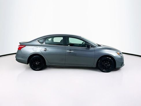 Used 2018 Nissan Sentra S w/ S Midnight Style Package FWD image 8