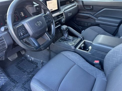 Used 2025 Toyota Tacoma SR5 image 11