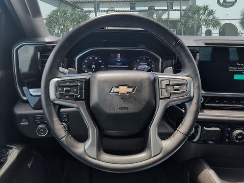Used 2024 Chevrolet Silverado 1500 LTZ AWD/4WD image 13