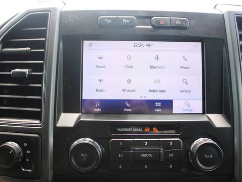 Used 2020 Ford F150 XLT w/ Equipment Group 302A Luxury AWD/4WD image 59