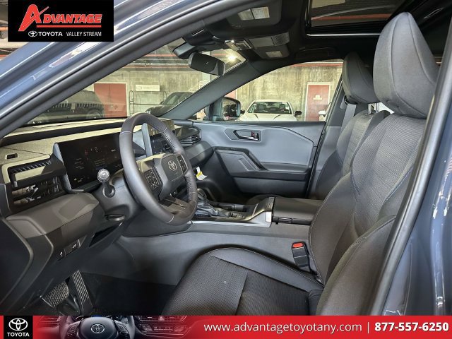 Used 2026 Toyota RAV4 SE w/ Convenience Package AWD/4WD image 20