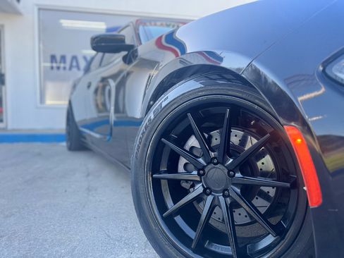 Used 2015 Dodge Charger R/T image 17