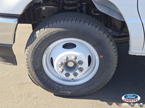 New 2026 Ford E-350 and Econoline 350 Super Duty w/ Power Equipment Group image 6