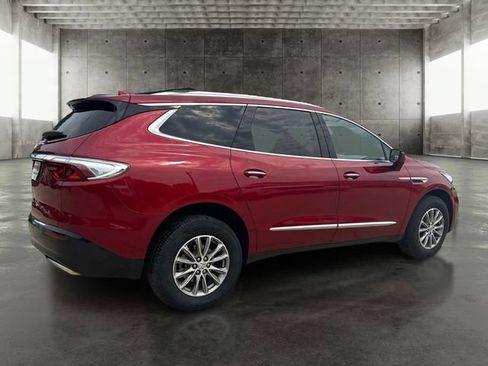 Used 2024 Buick Enclave Premium AWD/4WD image 5