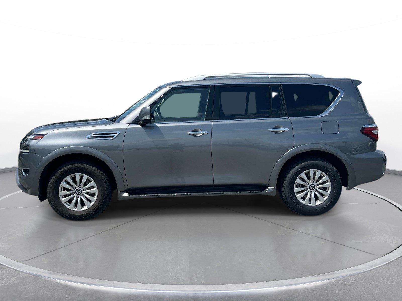 Used 2024 Nissan Armada SV RWD image 8