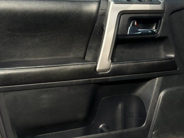 Used 2015 Toyota 4Runner SR5 RWD image 12