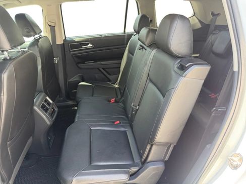 Used 2019 Volkswagen Atlas SE FWD image 15