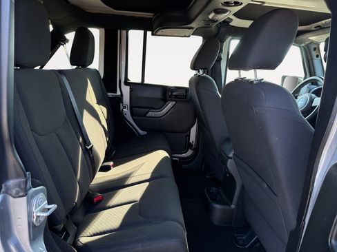 Used 2016 Jeep Wrangler Unlimited Sport w/ Quick Order Package 24S image 18