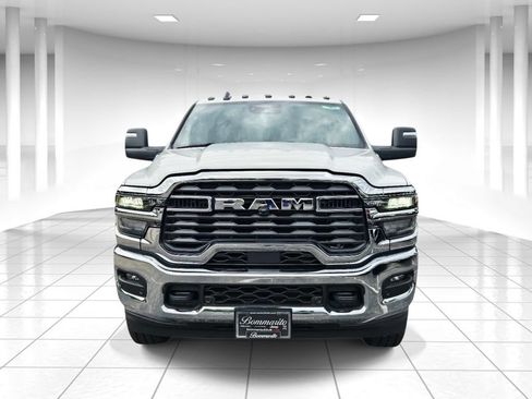 New 2026 RAM 2500 Tradesman AWD/4WD image 7
