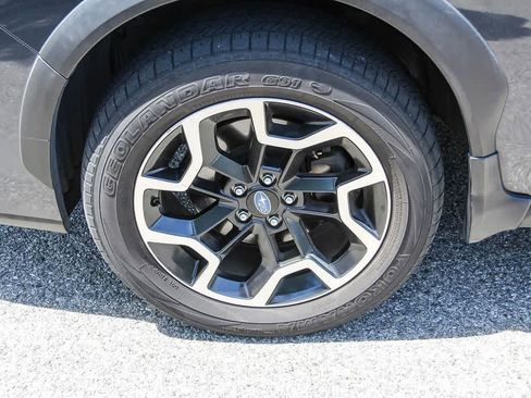 Used 2016 Subaru Crosstrek 2.0i Premium w/ Moonroof Package AWD/4WD image 9