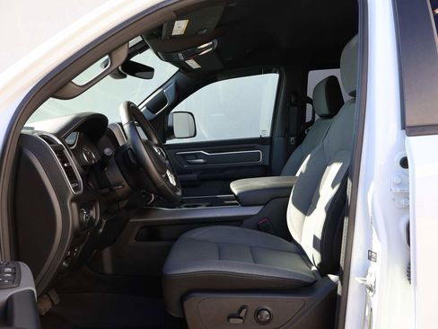 Used 2022 RAM 1500 Big Horn image 8