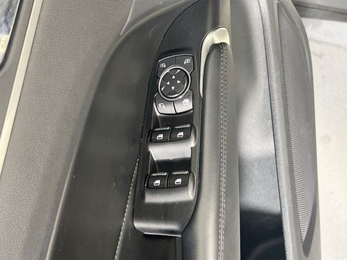 Used 2019 Lincoln MKC Reserve w/ MKC Climate Package AWD/4WD image 18
