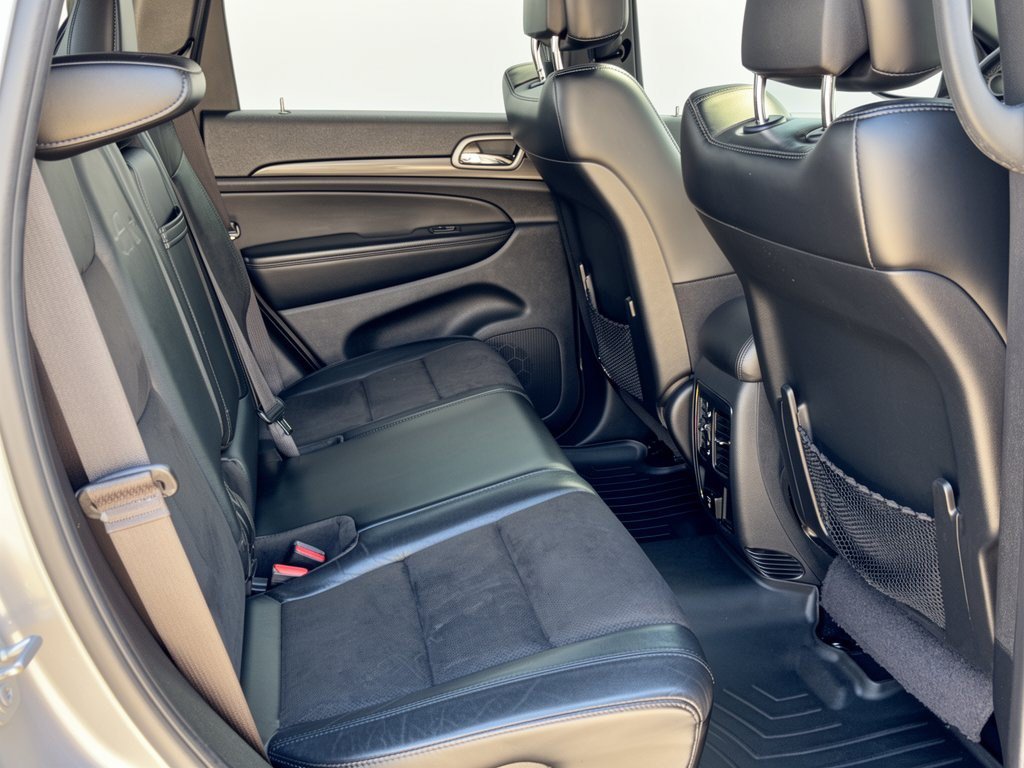Used 2021 Jeep Grand Cherokee Laredo X RWD image 29