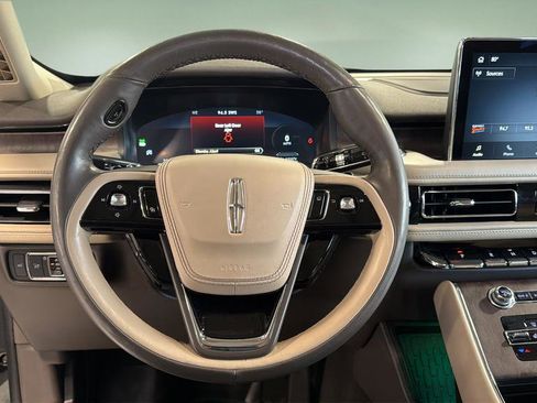 Used 2022 Lincoln Aviator Reserve w/ Equipment Group 201A image 22