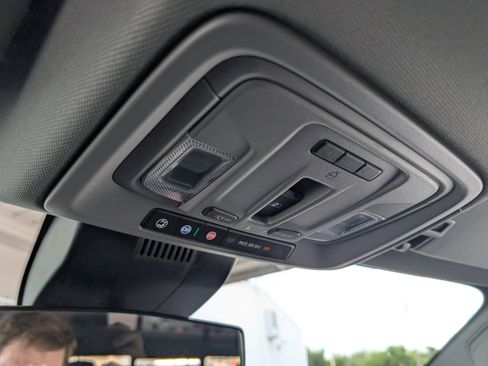 Used 2024 Chevrolet Silverado 1500 LT Trail Boss w/ Convenience Package II image 34