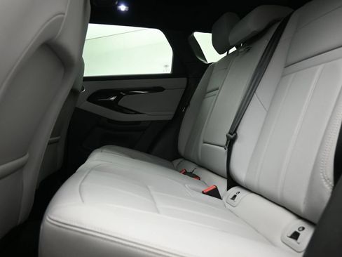 Used 2026 Land Rover Range Rover Evoque S AWD/4WD image 13