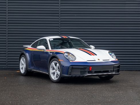 Certified 2024 Porsche 911 Dakar image 10