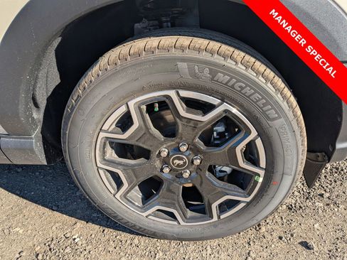 New 2025 Ford Bronco Sport Outer Banks image 11