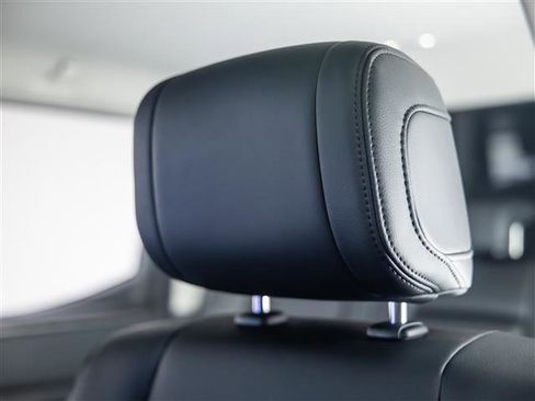 Used 2023 Toyota Tundra Limited w/ TRD Off-Road Package image 15