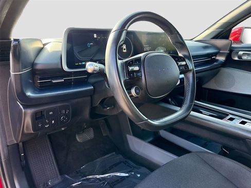 Used 2024 Hyundai Ioniq 6 SE RWD image 9