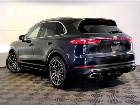 Certified 2023 Porsche Cayenne image 3