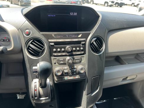 Used 2014 Honda Pilot LX image 16
