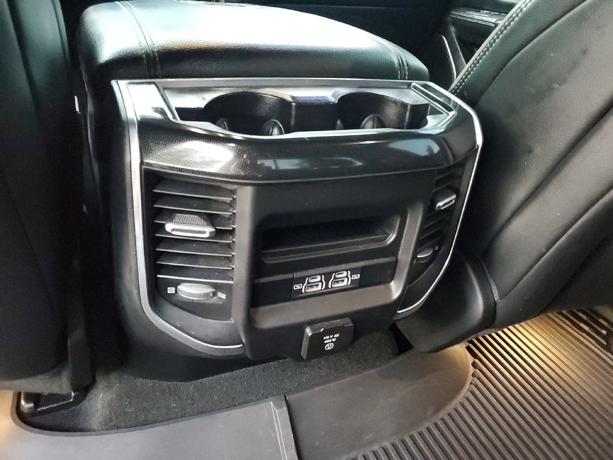 Used 2021 RAM 1500 Laramie w/ Sport Appearance Package AWD/4WD image 16