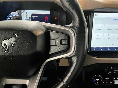 Used 2021 Ford Bronco Wildtrak image 23