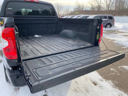 Used 2016 Toyota Tundra Limited image 39
