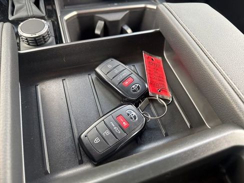 New 2026 Toyota Tundra SR5 image 27