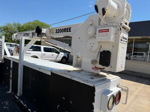 Used 2022 Ford F350 XL w/ Power Equipment Group image 17