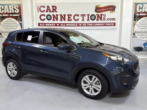 Used 2017 Kia Sportage LX image 1