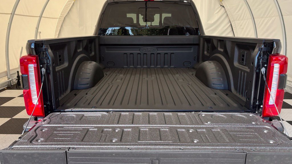 New 2026 Ford F350 Lariat w/ Tremor Off-Road Package AWD/4WD image 4