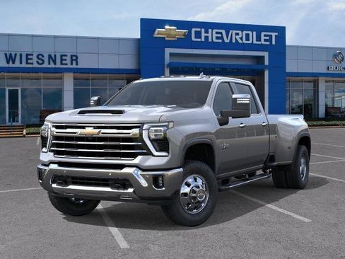 New 2026 Chevrolet Silverado 3500 LTZ AWD/4WD image 6