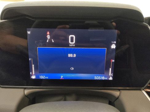 Used 2024 Chevrolet TrailBlazer LT FWD image 23