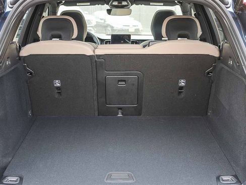 New 2026 Volvo XC60 B5 Plus w/ Protection Package Premier image 12