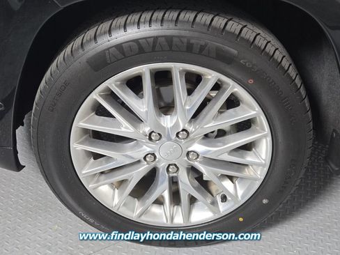 Used 2018 Jeep Grand Cherokee Summit RWD image 9