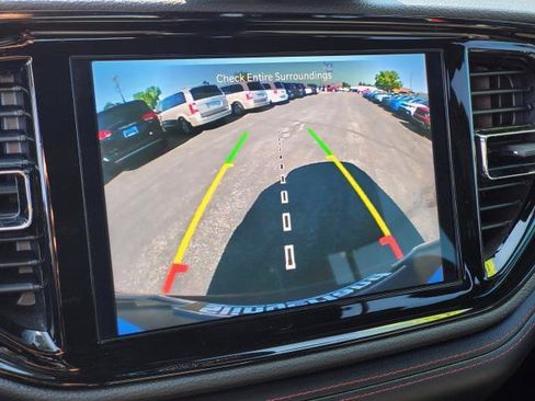 Used 2022 Dodge Durango R/T w/ Blacktop Package AWD/4WD image 17