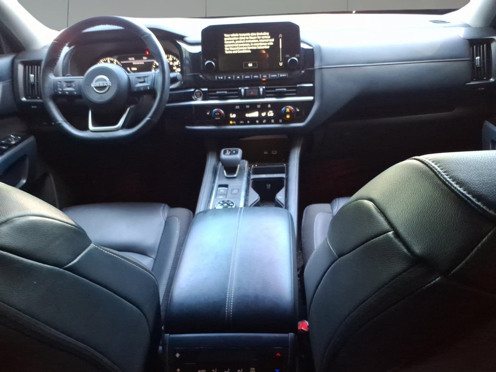 Used 2024 Nissan Pathfinder SL AWD/4WD image 7